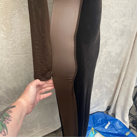 Naked Wardrobe long-sleeve brown Velvet dress sheer sides women’s small New - Picture 5 of 10